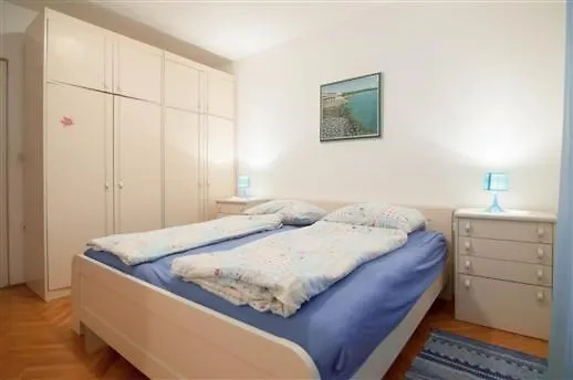 Apartment Burmy Pola Croazia